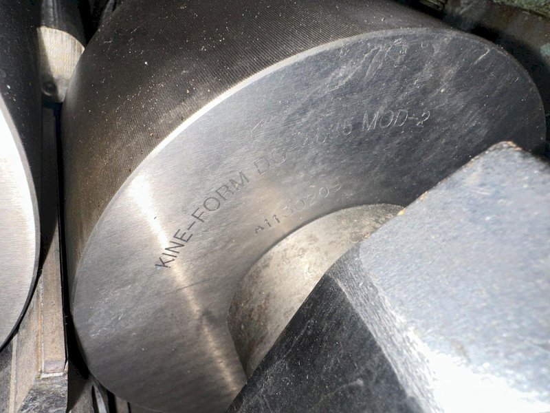 Kinefac MC-25F thread Roller