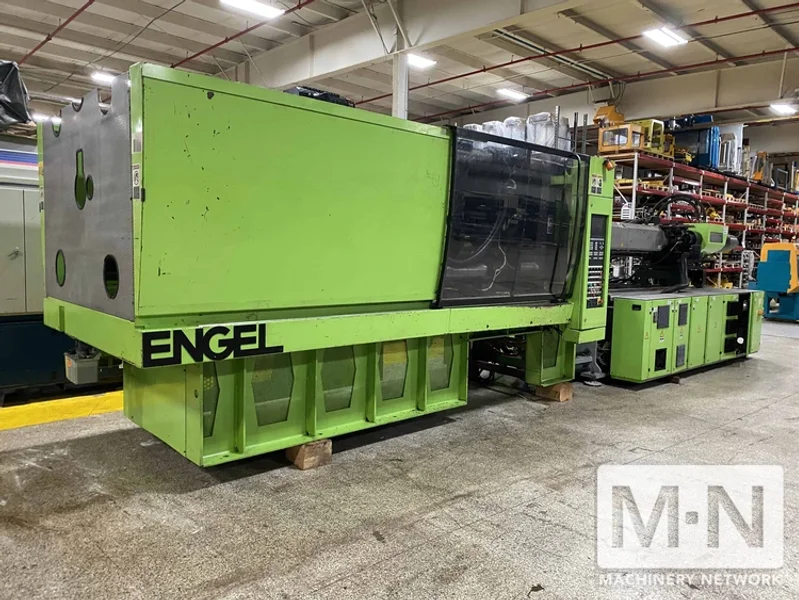 610 TON 105 OZ ENGEL MODEL CL4550/610 INJECTION MOLDER MFG 2005