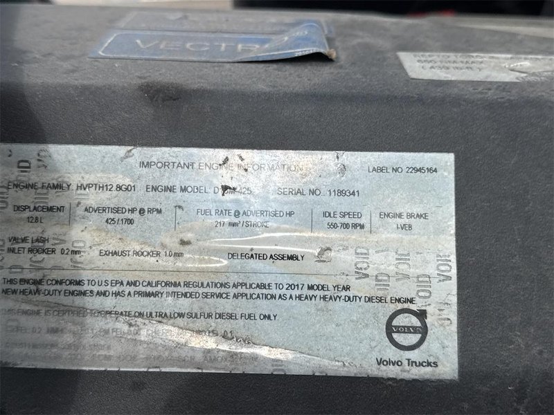 2018 Volvo VNL64T780 4V4NC9EH5JN968958