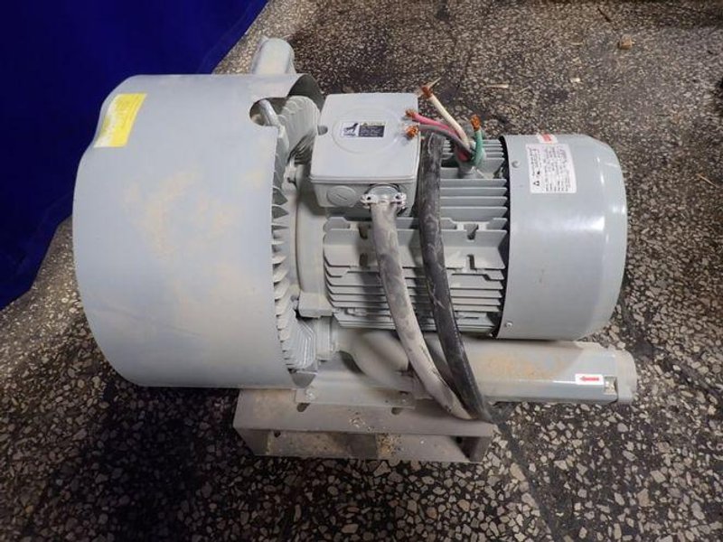 REPUBLIC BLOWER SYSTEMS 11 KW BLOWER  -  HRB1102
