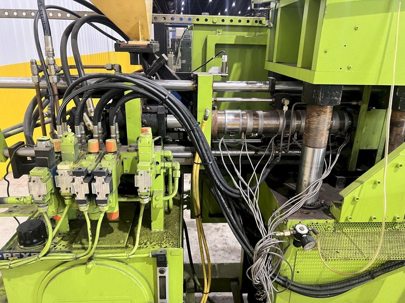 40 TON GLUCO MODEL #HVS40 HORIZONTAL INJECTION MOLDING MACHINE: STOCK #20108