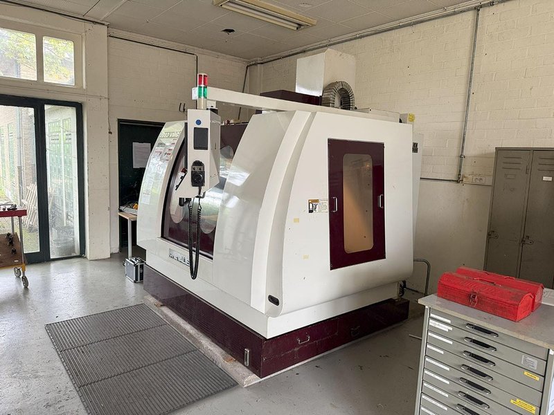 Chevalier X: 850 - Y: 510 - Z: 510 mm CNC