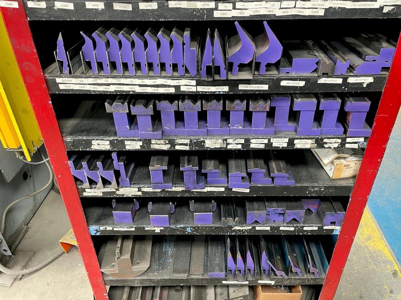 Amada HFBO 220 Hydraulic Press Brake