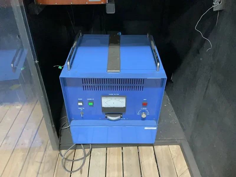 DENSHIJIKI INDUSTRY CO., LTD 59”X55”X91” ENCLOSURE SPACE WET BENCH