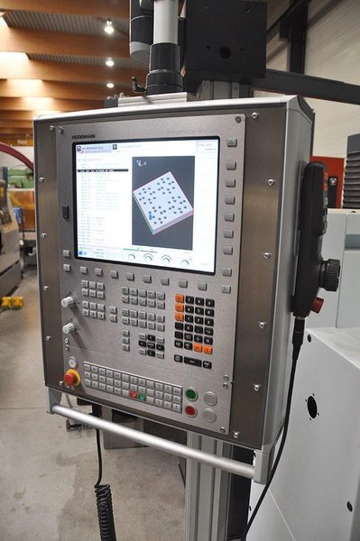 Correa - A16 X: 1800 - Y: 800 - Z: 800 mm