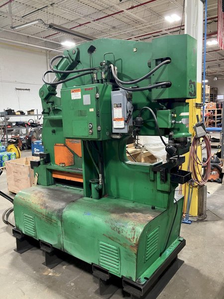 105 TON HILL-ACME MODEL 6A HYDRAULIC IRONWORKER. STOCK #  1121024