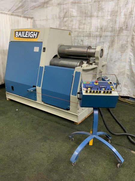 30"X 3/4" BAILEIGH HYDRAULIC 4 ROLL PLATE BENDING ROLLS: STOCK #81423