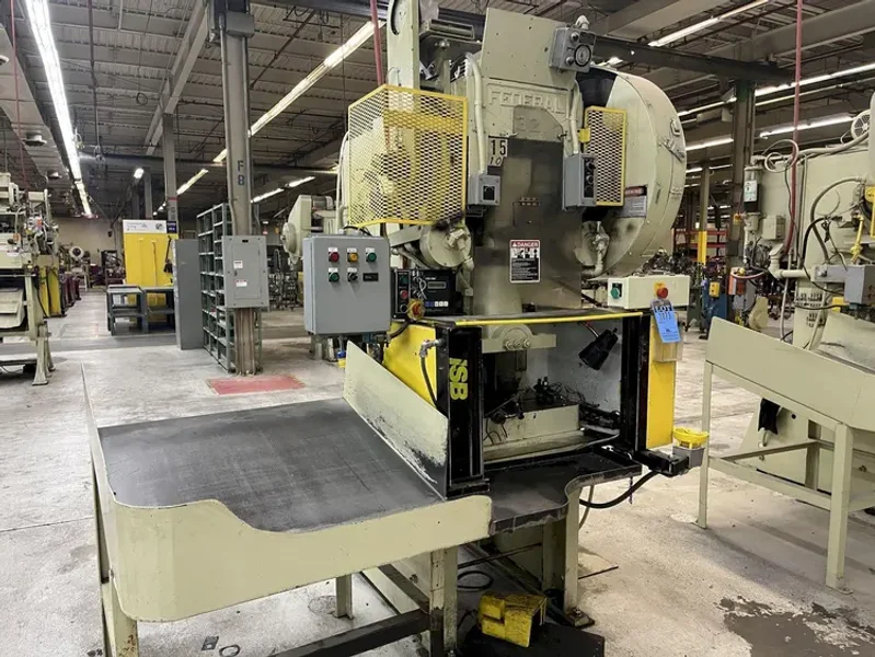 FEDERAL 32 TON OBI PRESS, S/N 32-445, STOCK# 14276J