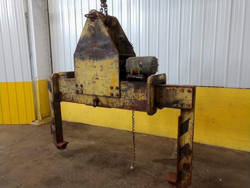 35,000 LB 17.5 TON X 18" TO 76" X 60"  OD BRADLEY CRANE MOTORIZED COIL GRAB: STOCK : STOCK 13243
