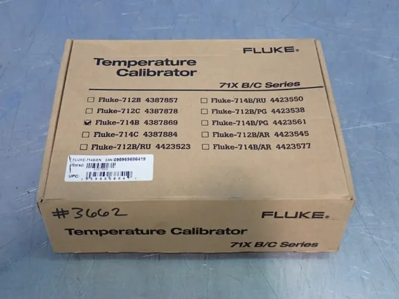 FLUKE THERMOCOUPLE CALIBRATOR  -  714B