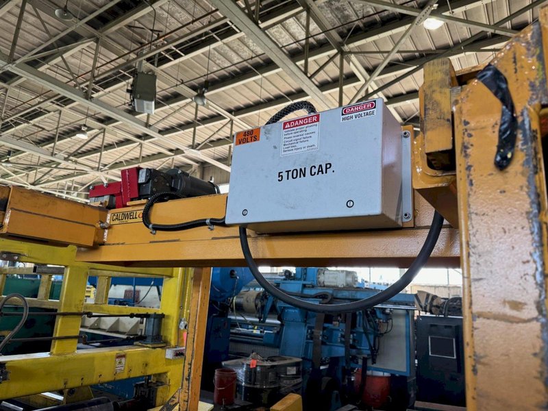 10,000 LB X 96" L X 48" W CALDWELL POWERED ADJUSTABLE SHEET LIFTER. STOCK # 0872124