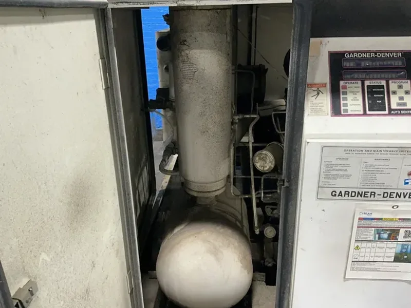 GARDNER-DENVER 75 HP AIR COMPRESSOR  -  EBMQLC