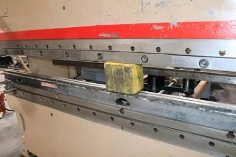 135 Ton x 10' CINCINNATI #135CBX8, HYDRAULIC PRESS BRAKE