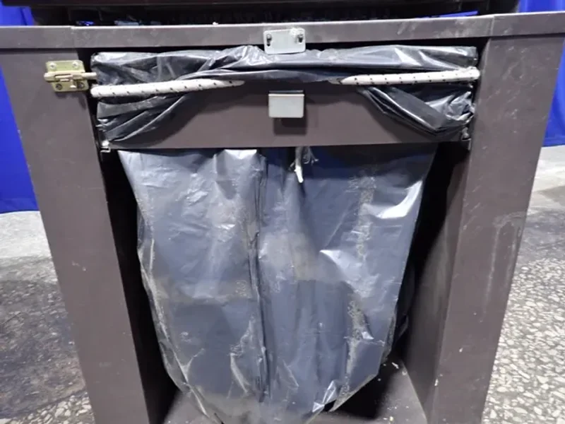 SCHLEICHER &amp; CO 18" X 19" X 26" SHREDDER  -  INTIMUS 444