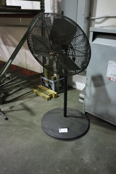 Dayton 24" Shop Fan with Stand- Auction Item