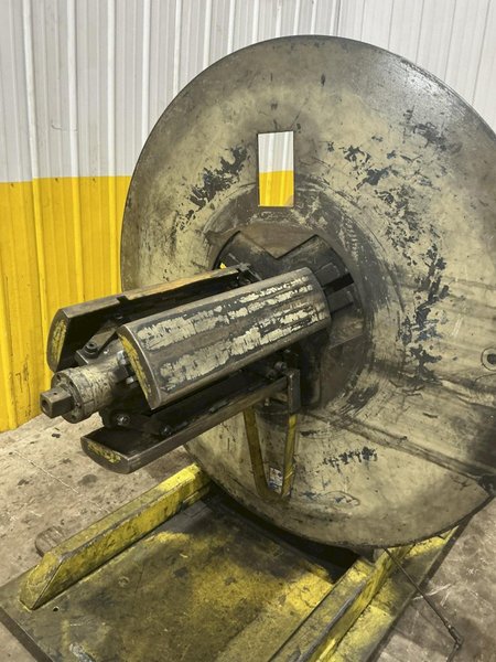 2,500 LB X 24" COLT AUTOMATION MODEL #CR-25-24 COIL REEL UNCOILER : YOBRO #25764