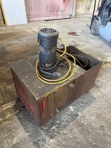 5 HP COOLANT PUMP &amp; TANK:: YOBRO 24936