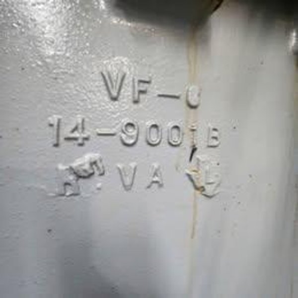 2004 Haas VM-3 CNC Vertical Machining Center – Tooling Included