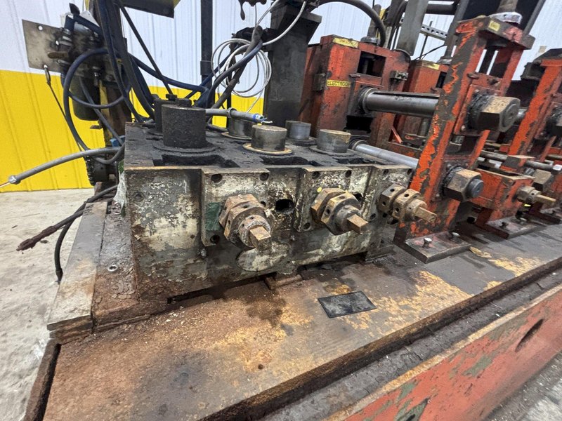 8 STAND X 2.5&quot; X 12&quot; ROLLSPACE DAHLSTROM MODEL 500-10-OB ROLLFORMER: STOCK #22627