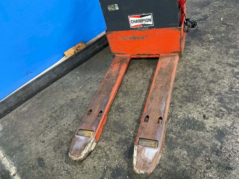 NISSAN 4500 LBS ELECTRIC WALKIE PALLET JACK  -  EWPN40