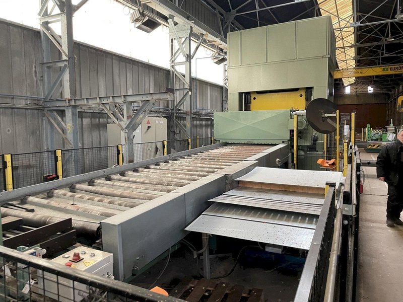 Dimeco - Profiling line Silo panels 1000 mm