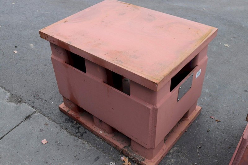 SET OF TWO CUSTOM 32&#039; X 24&#039; STEEL RISER BLOCKS:  STOCK #72536