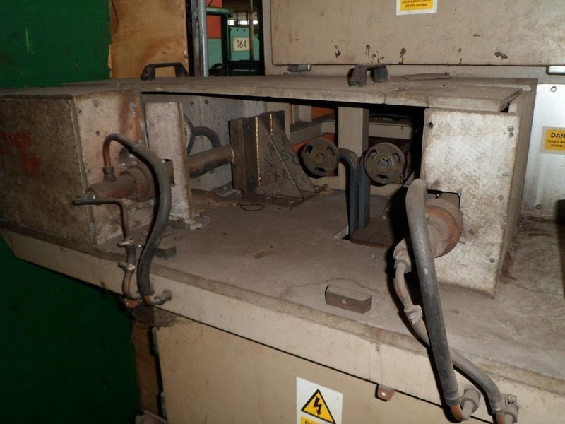 NEDSCHROEF #MW-32, HI-SPEED HOT NUT FORMER