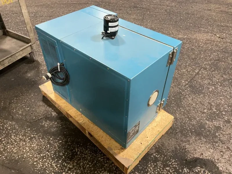 Thermotron 11" X 16" X 12.5” Environmental Chamber - S-1.2c-b