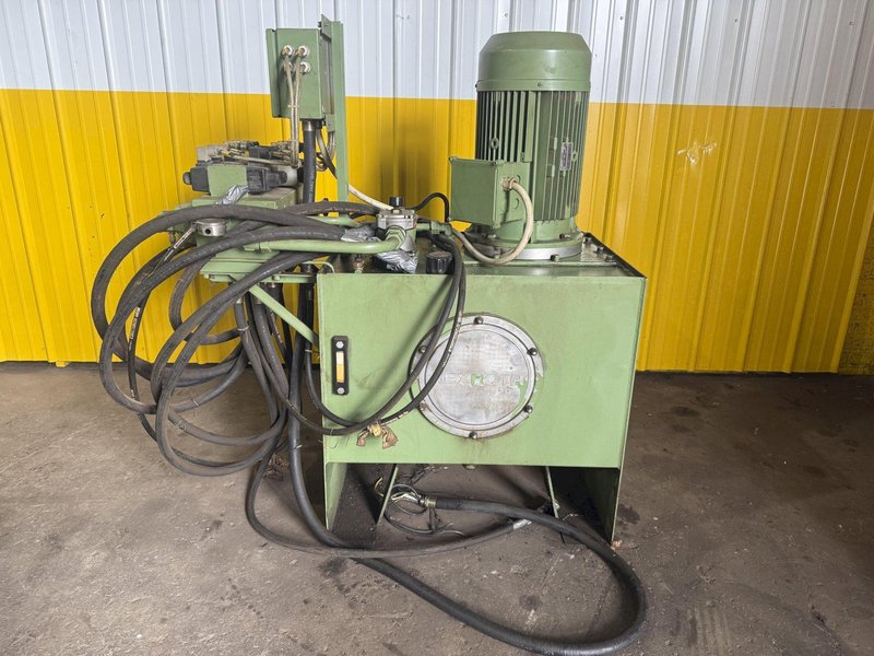 2001 BERCO PT250 TRACK PRESS WITH WTC TRACKMASTER IMPACT WRENCH &amp; CONVEYOR: YOBRO #24374