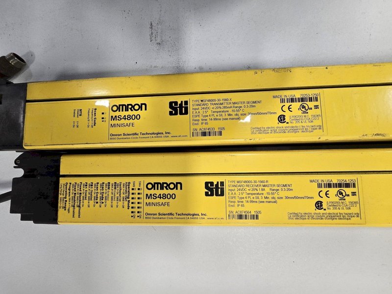 OMRON MSF4800S-30-1560X/MSF4800S-30-1560R LIGHT CURTAIN SET USED