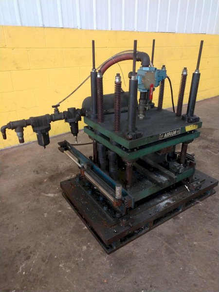 7 TON AIRAM ADJUSTABLE PNEUMATIC CUT OFF PRESS: STOCK #13702