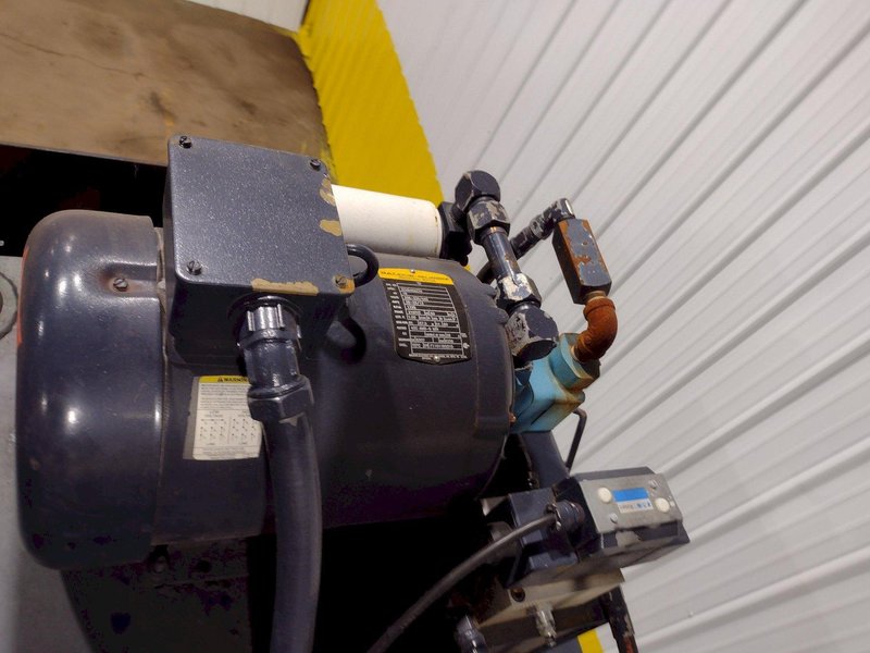 72&quot; X 30&quot; JV MFG CRAM A LOT MODEL #DBR-72-H VERTICAL HYDRAULIC CARDBOARD BALER: STOCK #18058