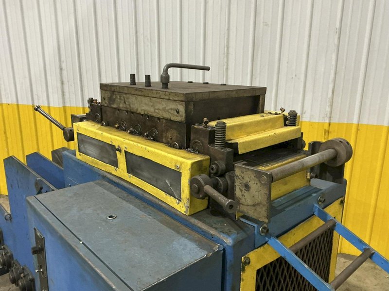 10" X 6,000 LB JACO COIL CRADLE &amp; STRAIGHTENER: YOBRO #24602