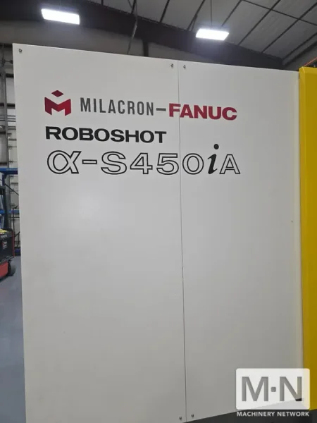 500 TON 31.3 OZ MILACRON MODEL ALPHA S500IA-890G ROBOSHOT INJECTION MOLDING MACHINE  MFG 2020 NEVER USED