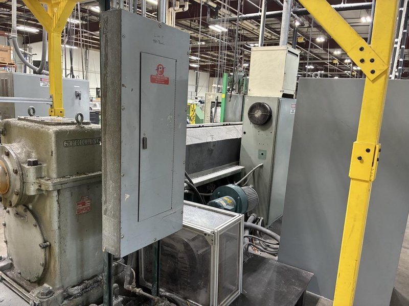 4-1/2″ Plastics Extruder – 24:1 L/D, 150 HP,  Melt Pump, Mixing Screws