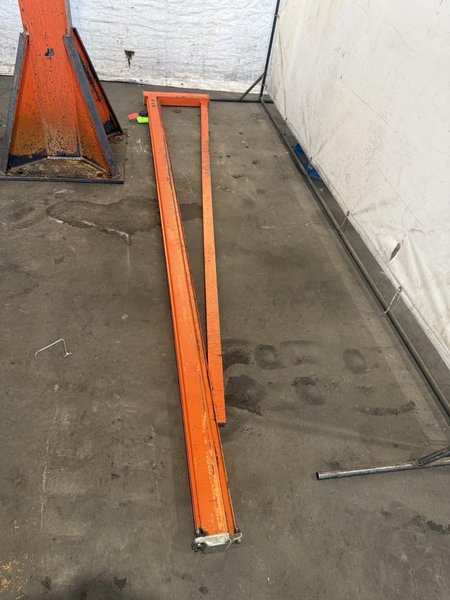 9&#039;6&quot; X 1/4 TON JIB CRANE. STOCK # 1004025.