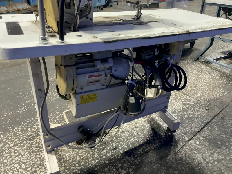 SUNSTAR 21” X 31” SEWING MACHINE  -  KM-1062BL-7