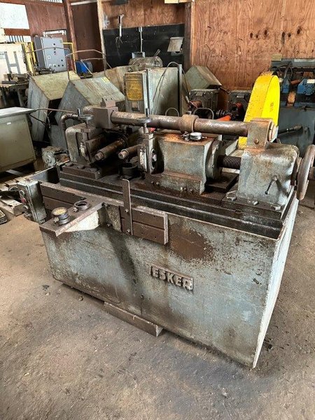 #35 TESKER THREAD ROLLING MACHINE