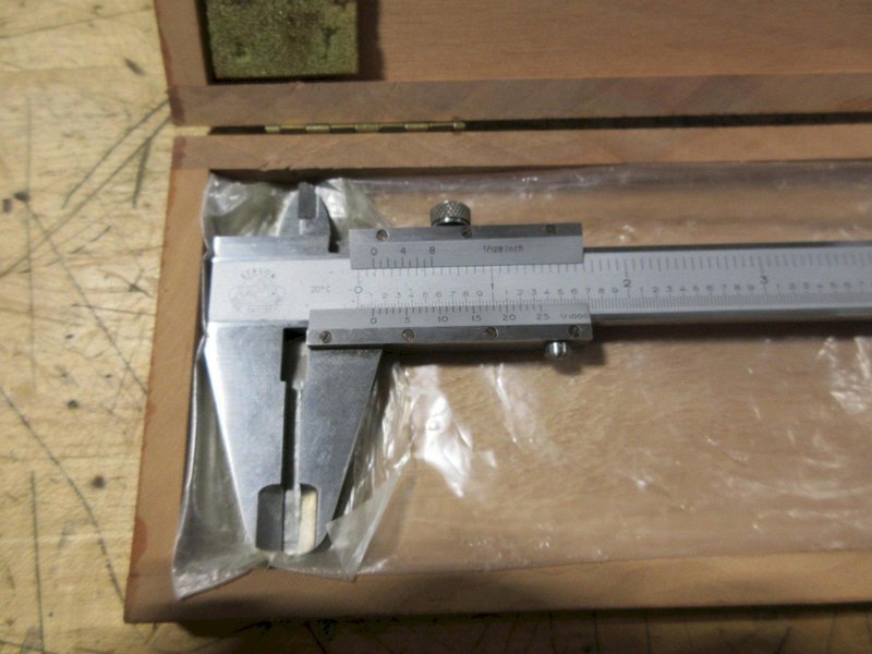 Dial and Vernier 0-6" Calipers, Metric and Standard, Various Brands, (3) Starrett, (2) Mitutoyo, (1) Etalon- Auction Item