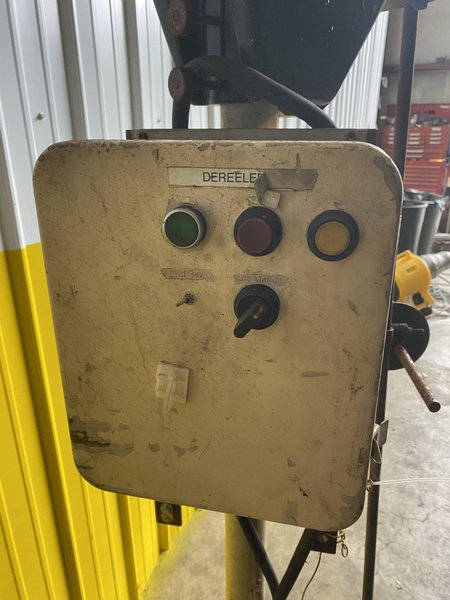 5000 LB X 48&quot; DURANT MODEL #R-5025 MOTORIZED HORIZONTAL PALLET DECOILER: STOCK #15450