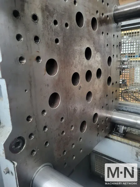 154 TON 6.3 OZ NISSEI MODEL FN3000-25A INJECTION MOLDING MACHINE MFG 2004