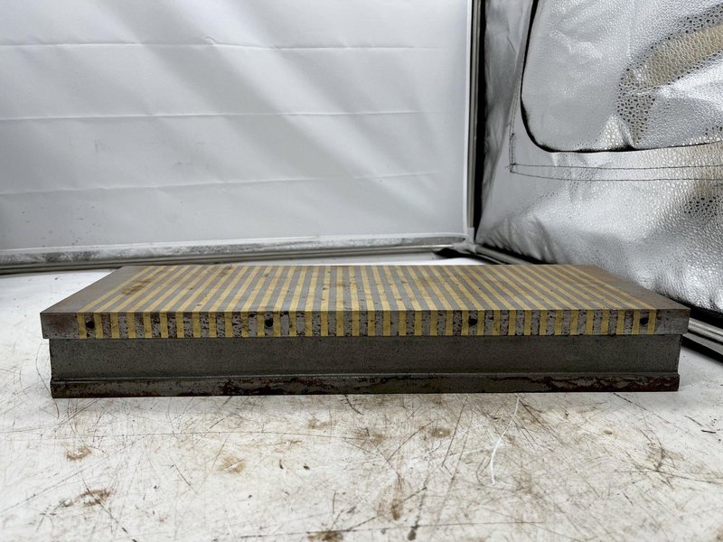 18&quot; x 6&quot; WALKER HAGOU BV MODEL 20 NR. 1085 MAGNETIC GRINDING CHUCK: STOCK #16298