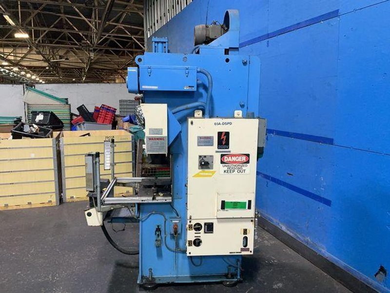 WASINO ENGINEERING 28 TONS GAP FRAME PRESS  -  PUX 25