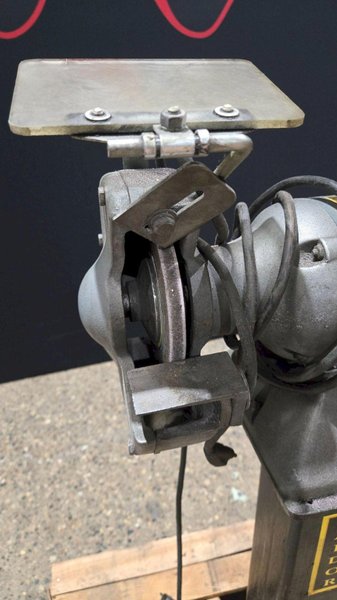 BALDOR 7307 PEDESTAL GRINDER 115/230V 1/2HP 3600 RPM USED