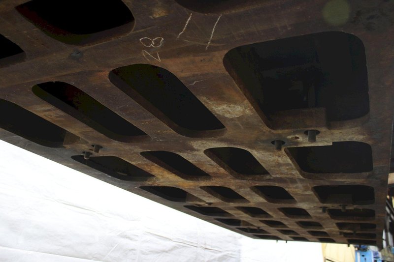 5&#039; X 15&#039;6&quot; LAKE SHORE T SLOTTED FLOOR PLATE: STOCK #76044