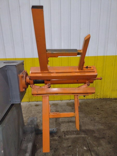 4,000 LBS X 24" PRESS ROOM EQUIPMENT MODEL #PRD-244000-NAB DOUBLE END COIL REEL UNCOILER: YOBRO #25067