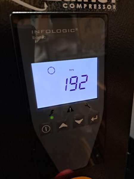 Quincy QGS 7.5 HP Rotary Screw Air Compressor with Integrated Dryer, 2022 – Low Hours, Lightly Used