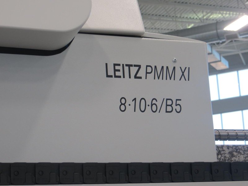 Leitz PMM-Xi 8.10.6 Fixed Bridge/Moving Table Coordinate Measuring Machine (CMM), B4s Controller, 10-Station Stylus Rack, Grid Plate, Rotary Table