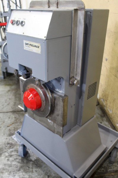 PULLMAX MODEL X10 PORTABLE PLATE BEVELER: STOCK #70838