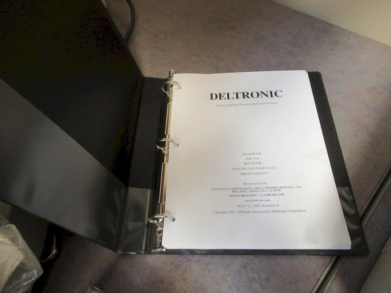 Deltronics DH214-MP 14" Optical Comparator with MPC-5 2-Axis DRO, LED Screen Angle Display, Surface &amp; Profile Illumination- Auction Item